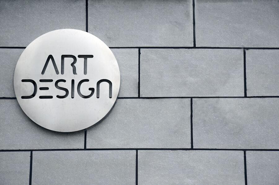 How to hire a logo/brand designer ?